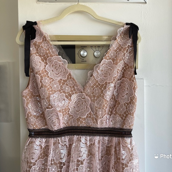 NWOT Self-Portrait Rose Pink Lace Sleeveless Dress - Picture 6 of 16